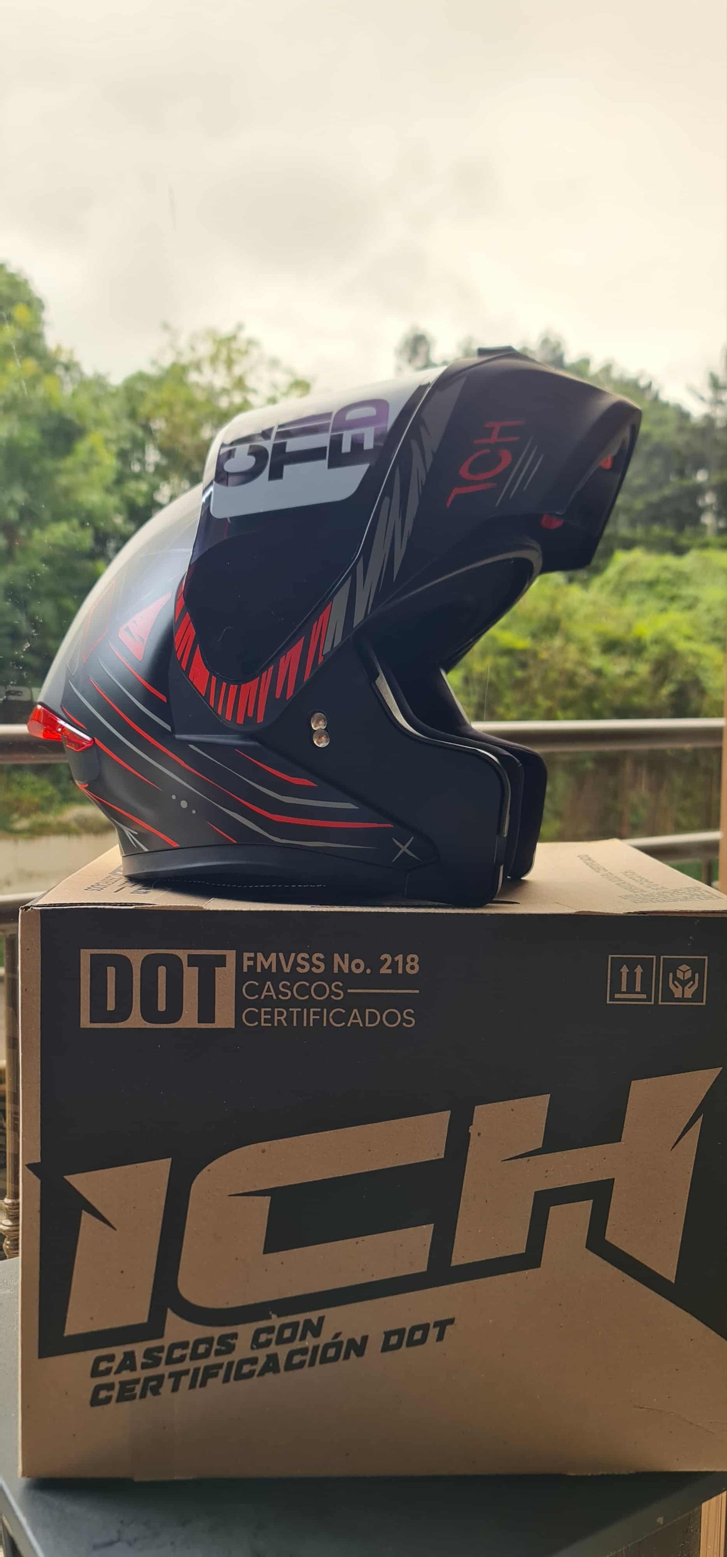 Casco Abatible ICH 3120 — Rojo Full Shine